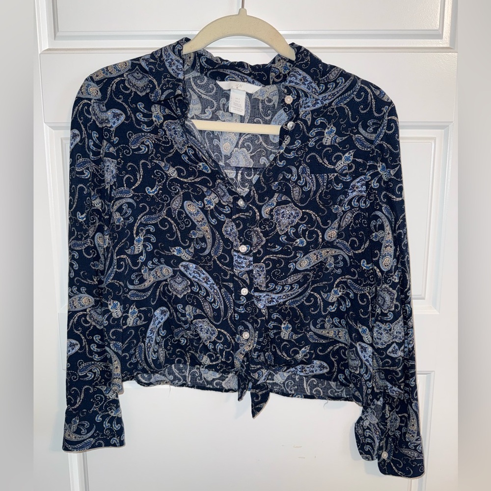 H&M‎ Navy Paisley Button-Down Shirt